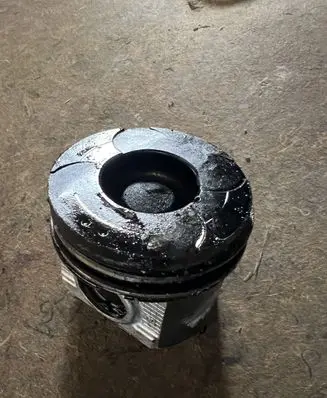 Nissan Almera N16 Piston 