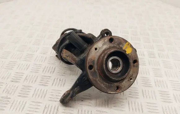 Citroen C3 Aircross Front wheel hub 