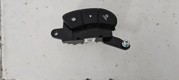 KIA Soul Steering wheel buttons/switches 96700B2900 120012689