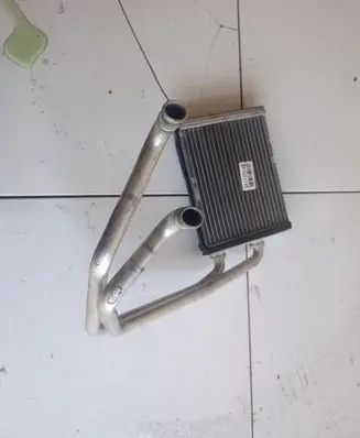 Nissan X-Trail T30 Heater blower radiator