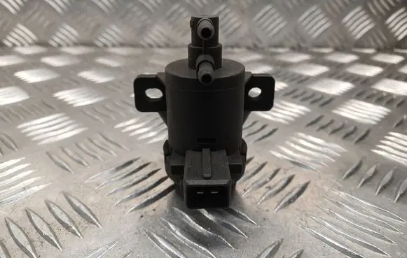 Renault Laguna II Turbo solenoid valve 7700113071