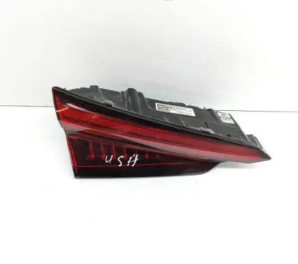 Audi A5 Tailgate rear/tail lights 8W6945093F