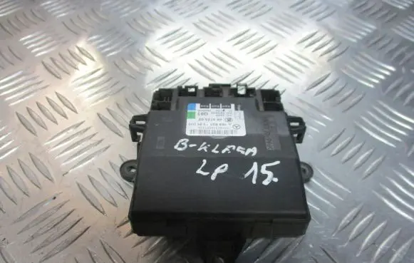 Mercedes-Benz B W245 Door control unit/module A1698207126