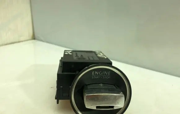Volkswagen PASSAT B6 Ignition lock 3C0905843M 3C0905843