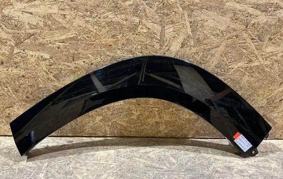 BMW XM Rear arch 9450921 KK59711