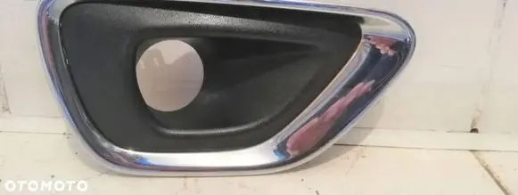 Jeep Cherokee Front fog light trim/grill 68143082AB