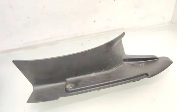 Opel Astra H Rear/tail light trim molding 93317100