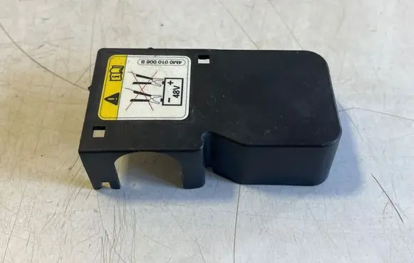 Audi TT TTS RS Mk3 8S Other interior part 5QF915429C