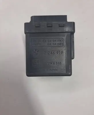 BMW 5 E39 Glow plug pre-heat relay 2246919
