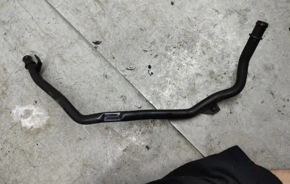 Volkswagen Golf VI Engine coolant pipe/hose 5N0121070F