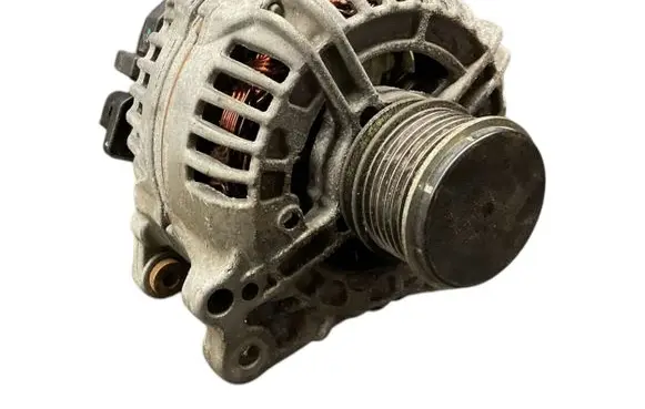 Skoda Superb B6 (3T) Generator/alternator F00M144197