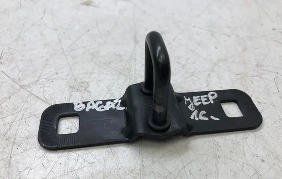 Jeep Renegade Loading door lock loop/hook striker 