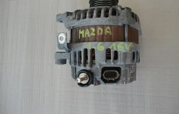 Mazda 3 II Generator/alternator A2TJ0881A