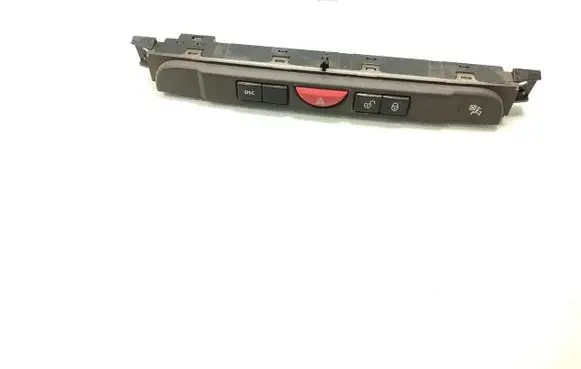 Land Rover Discovery 3 - LR3 Hazard light switch YUL500410WUX 050106