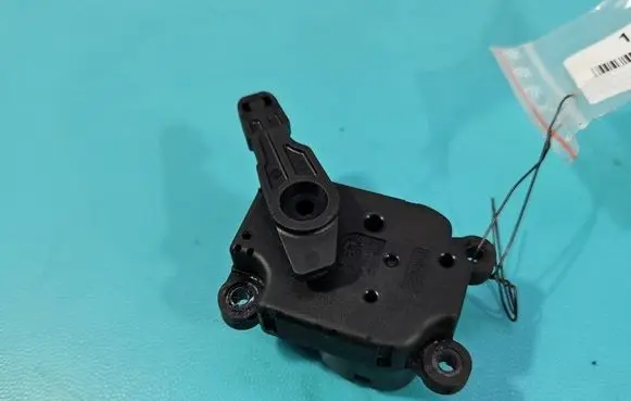 Renault Fluence A/C air flow flap actuator/motor A25101B3801001 IMPRK1581248