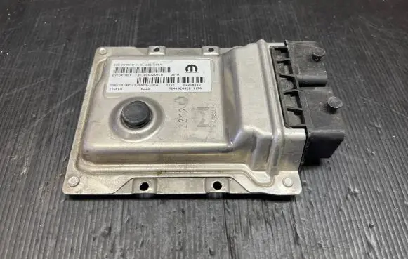 Fiat 500 Engine control unit/module ECU 52218440 0207203B TD1192652011170