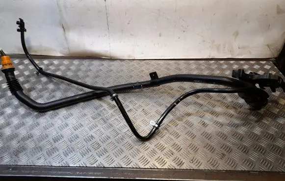 Mercedes-Benz ML W166 Fuel tank filler neck pipe A1664710023