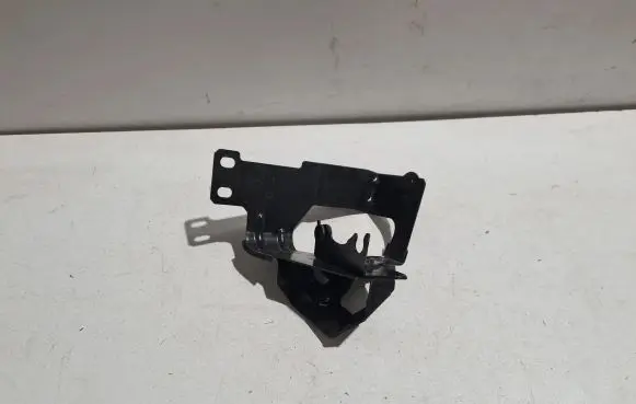 Maserati Levante ABS pump bracket B430