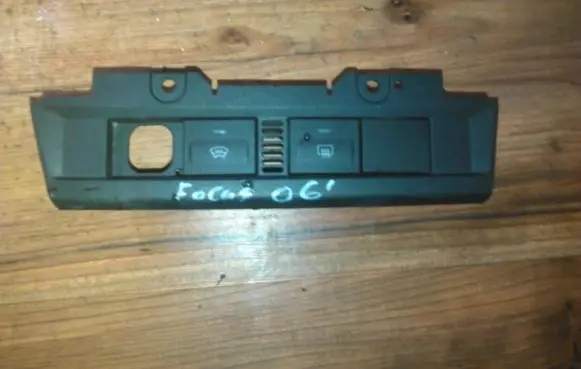 Windscreen/window heater switch