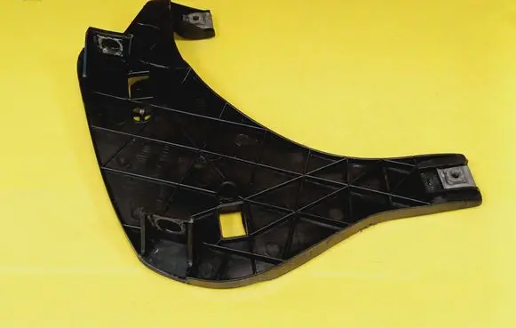 Headlight/headlamp mounting bracket