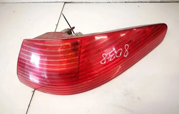 Peugeot 607 Rear/tail lights