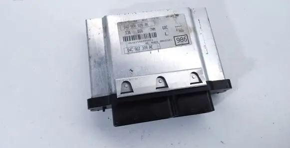 Volkswagen Golf VII Engine control unit/module 04C907309AE