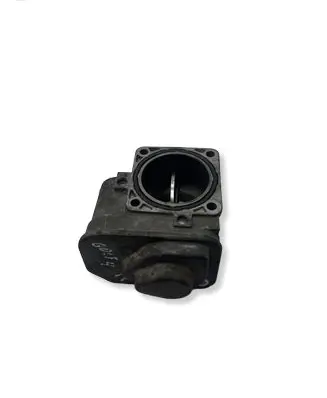 Volkswagen Golf IV Throttle valve 038128063C