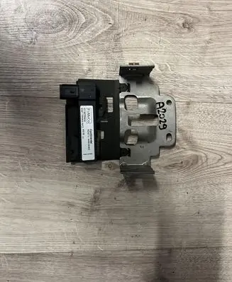 Ford Ecosport Antenna control unit 8A6T-15K603-AAD