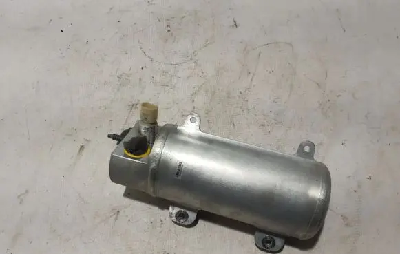 Volvo C40 Air conditioning (A/C) air dryer 32373472