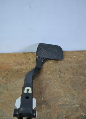 Audi A4 S4 B8 8K Brake pedal 4H1723140A