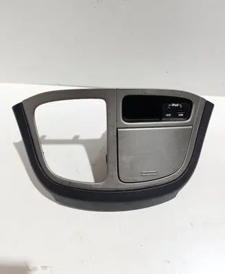 Hyundai H-1, Starex, Satellite Gear shifter surround trim plastic 846314H000 846304H190KL