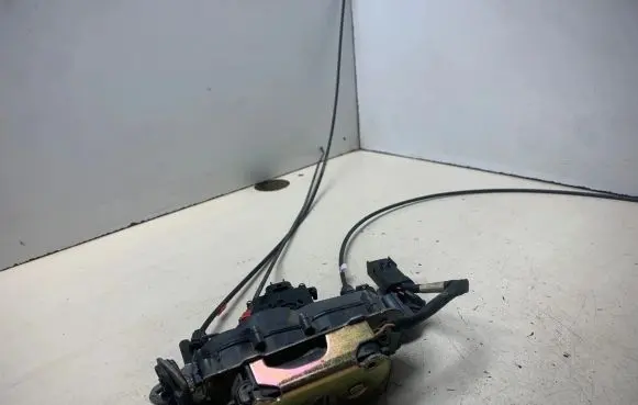 Dodge Grand Caravan Sliding door lock 
