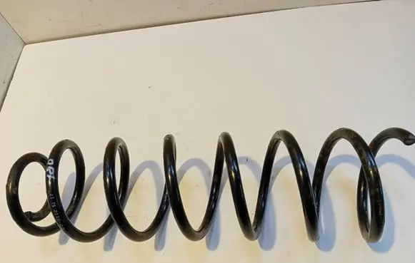 Audi A4 S4 B5 8D Front coil spring 6001125117