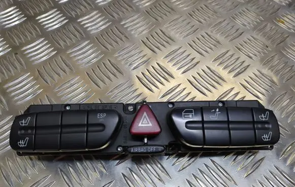 Mercedes-Benz C W203 Hazard light switch 10651063001 2038208110