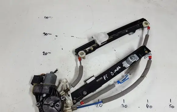 Ford B-MAX Rear door window regulator with motor