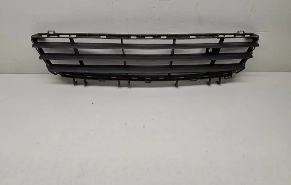Opel Astra H Front bumper lower grill 24460271