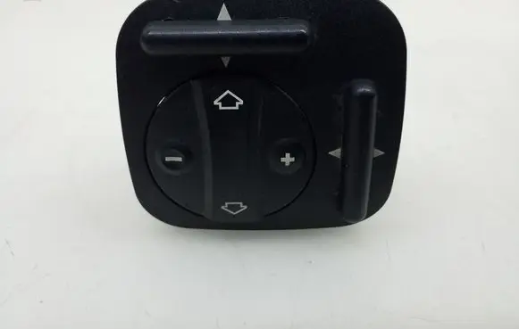 Mercedes-Benz CLS C219 Seat control switch A2118000878