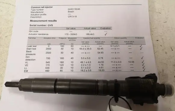 Volvo XC60 Fuel injector 0445116046