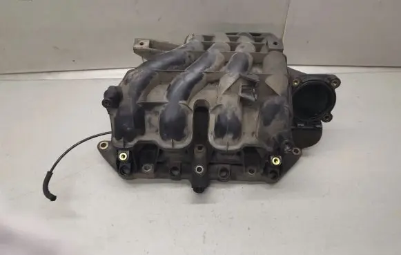 Volkswagen Golf IV Intake manifold 036129711BK 6PP00940024 6PP009400