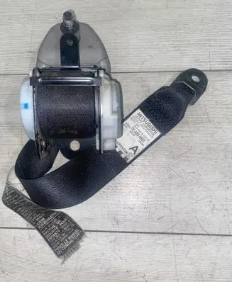 Mitsubishi Lancer Rear seatbelt TKAB0N692