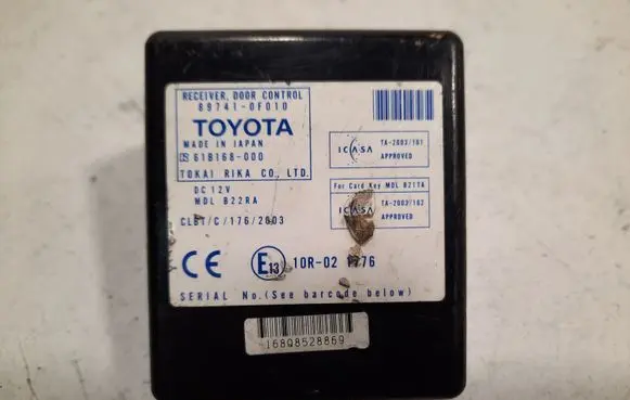 Toyota Corolla Verso AR10 Door central lock control unit/module 61B168000 897410F010