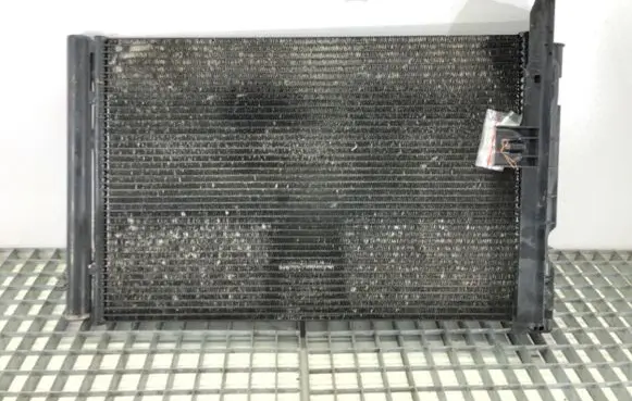 BMW 3 E92 E93 Coolant radiator 9169791