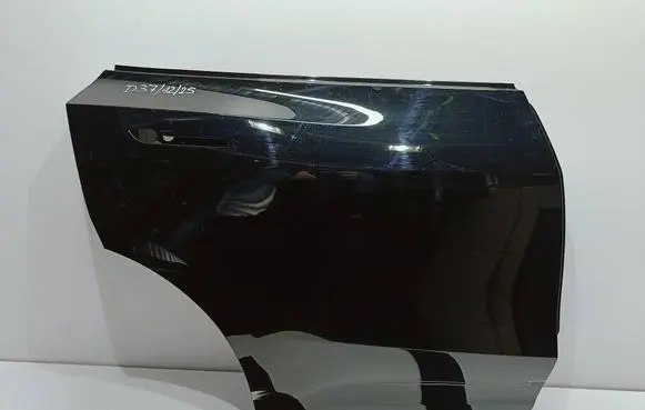 Tesla Model Y Rear door 149360000 D371225