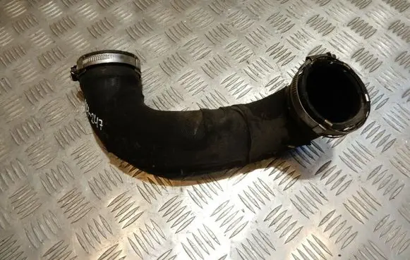 Audi A5 8T 8F Intercooler hose/pipe 8K0145709E 44247