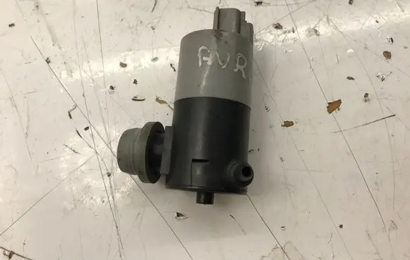 Toyota Auris 150 Windscreen/windshield washer pump 8533002030 30892