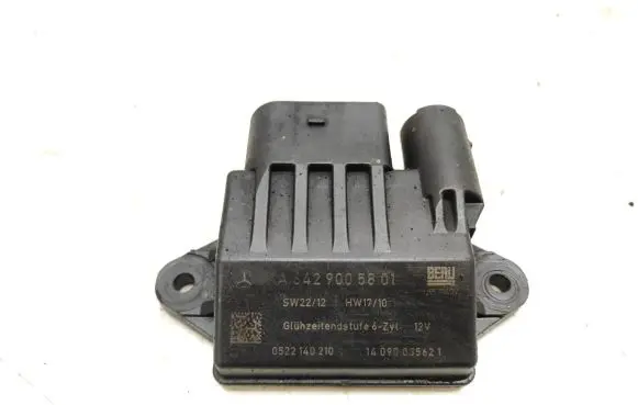 Glow plug pre-heat relay