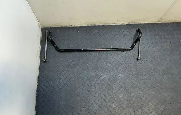 BMW 3 E90 E91 Front anti-roll bar/sway bar 6770352