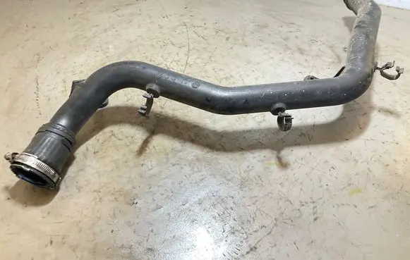 Audi Q7 4L Intercooler hose/pipe 7L6145795AE 7L6145770M
