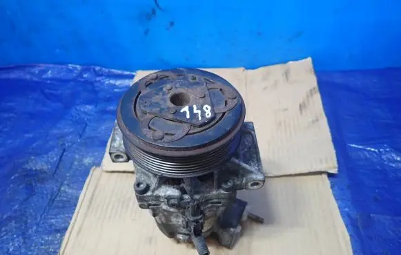 Nissan Note (E11) Air conditioning (A/C) compressor (pump) 92600-CJ700