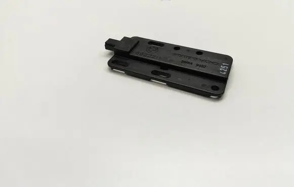 BMW 5 E60 E61 Keyless system antenna 6922211 61356922211